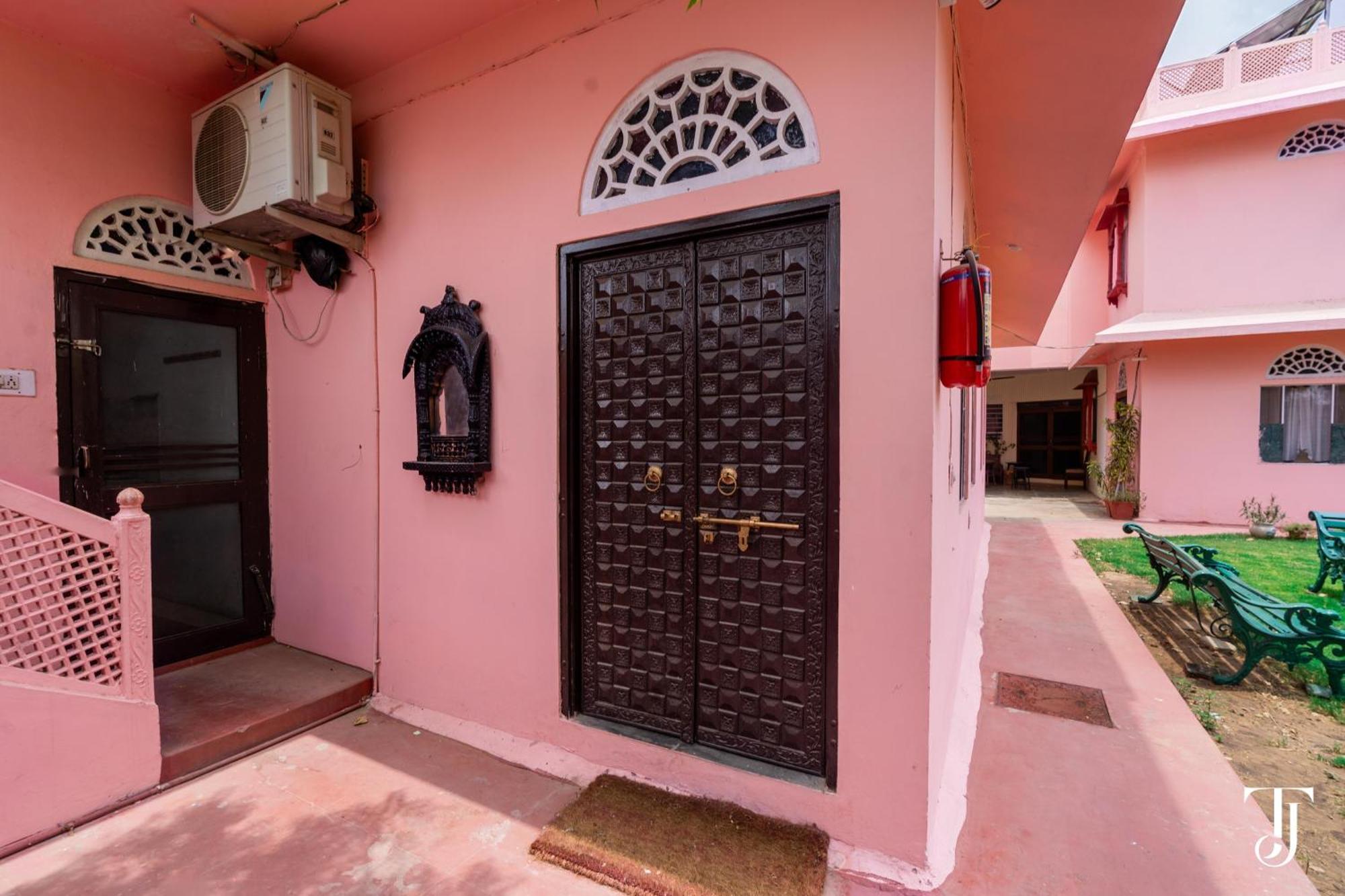 Anandmai Heritage Homestay Jaipur Luaran gambar